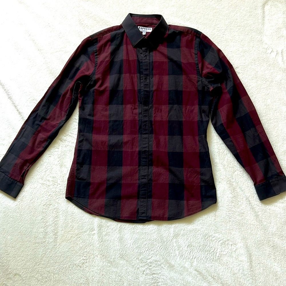 Express Men’s Button Down shirt | Extra Slim | Medium